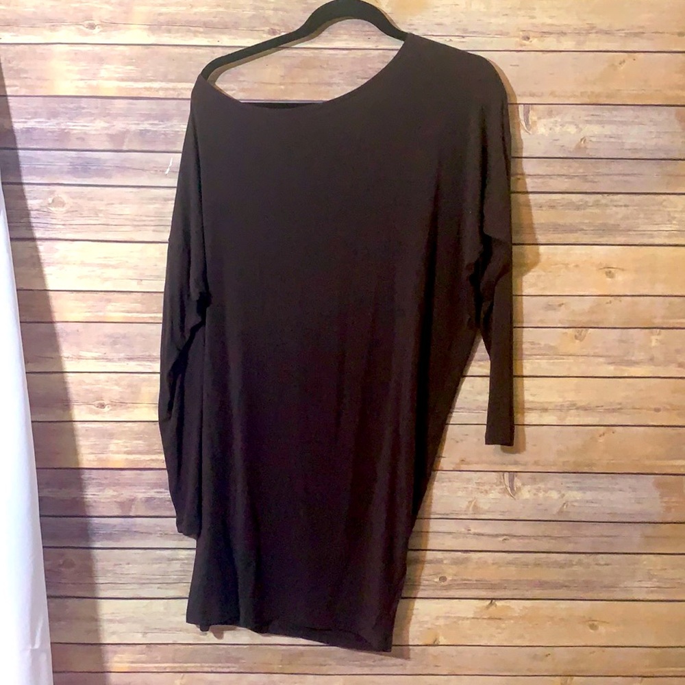 ⭐️ Sense travelwear asymmetrical neck dress Size Small A4